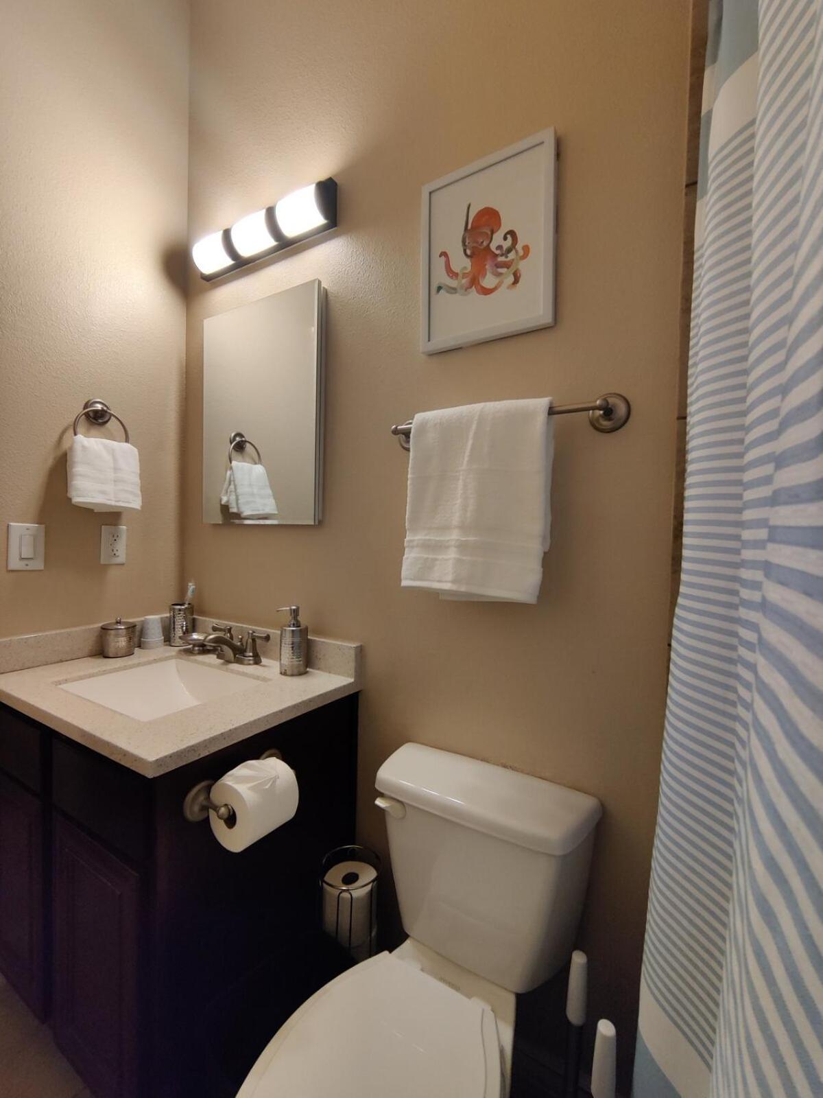Wonderful, Plush & Luxurious 3 Bed Room Home El Paso Dış mekan fotoğraf